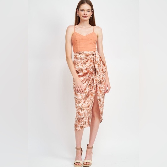 En Saison Skye Wrap Dress New With Tags Size: Small - Picture 1 of 6